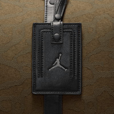 Jordan Icon Duffle Bag (40L). Nike.com